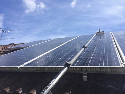 Solar panel cleaning in Rutland and Grantham
